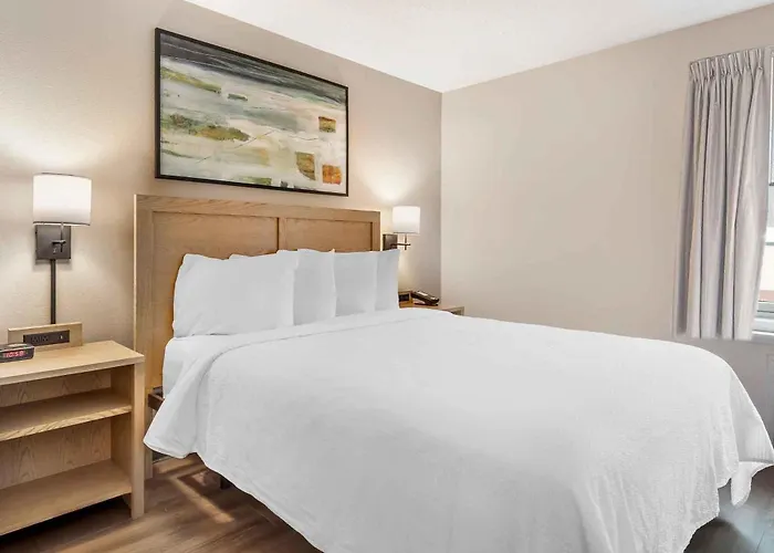 Extended America - - Biltmore Hotel 2*